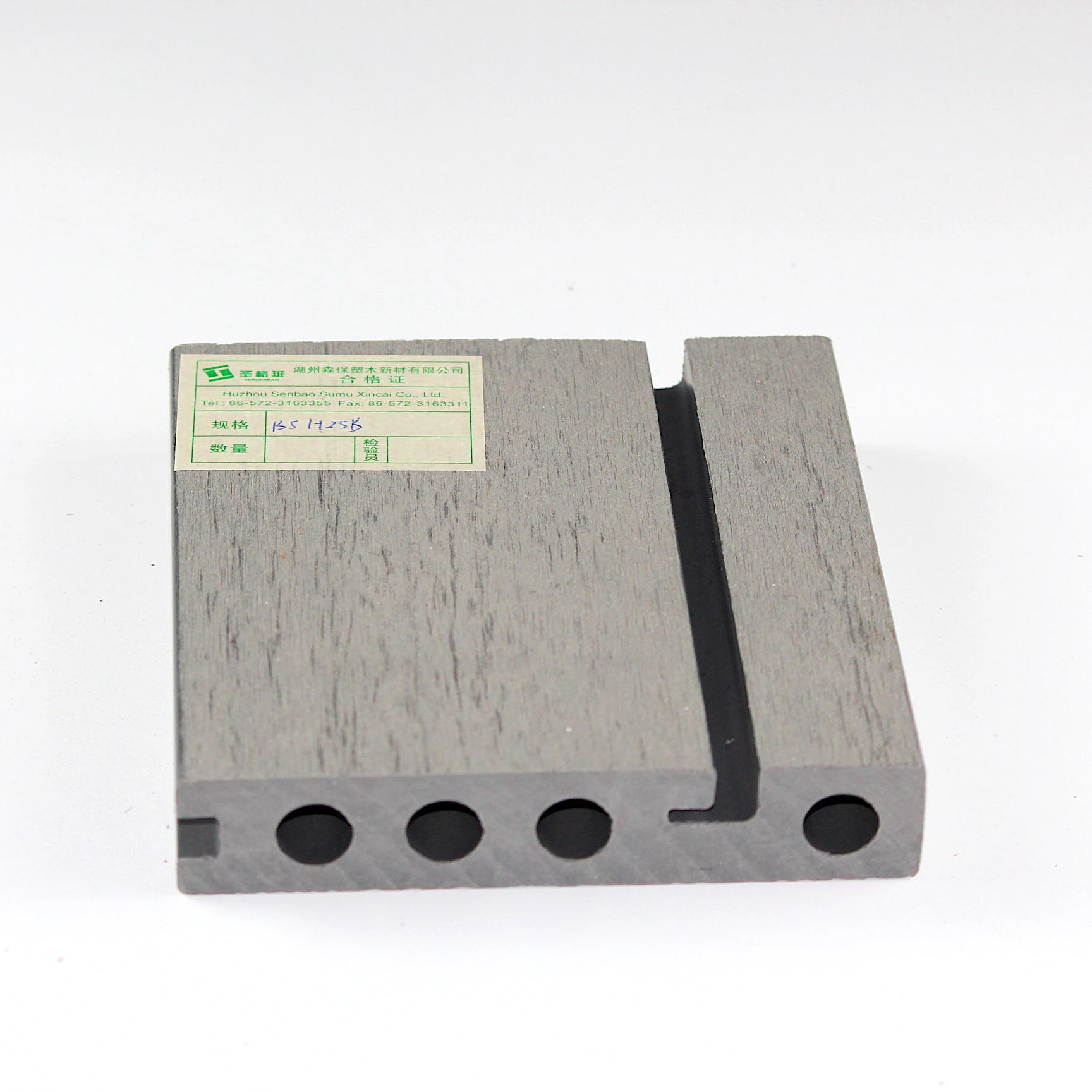 Crack-resistant waterproof WPC Wood Plastic Composite Decking  Engineered Flooring Boards Parquet for Outdoor/Pool/Garden