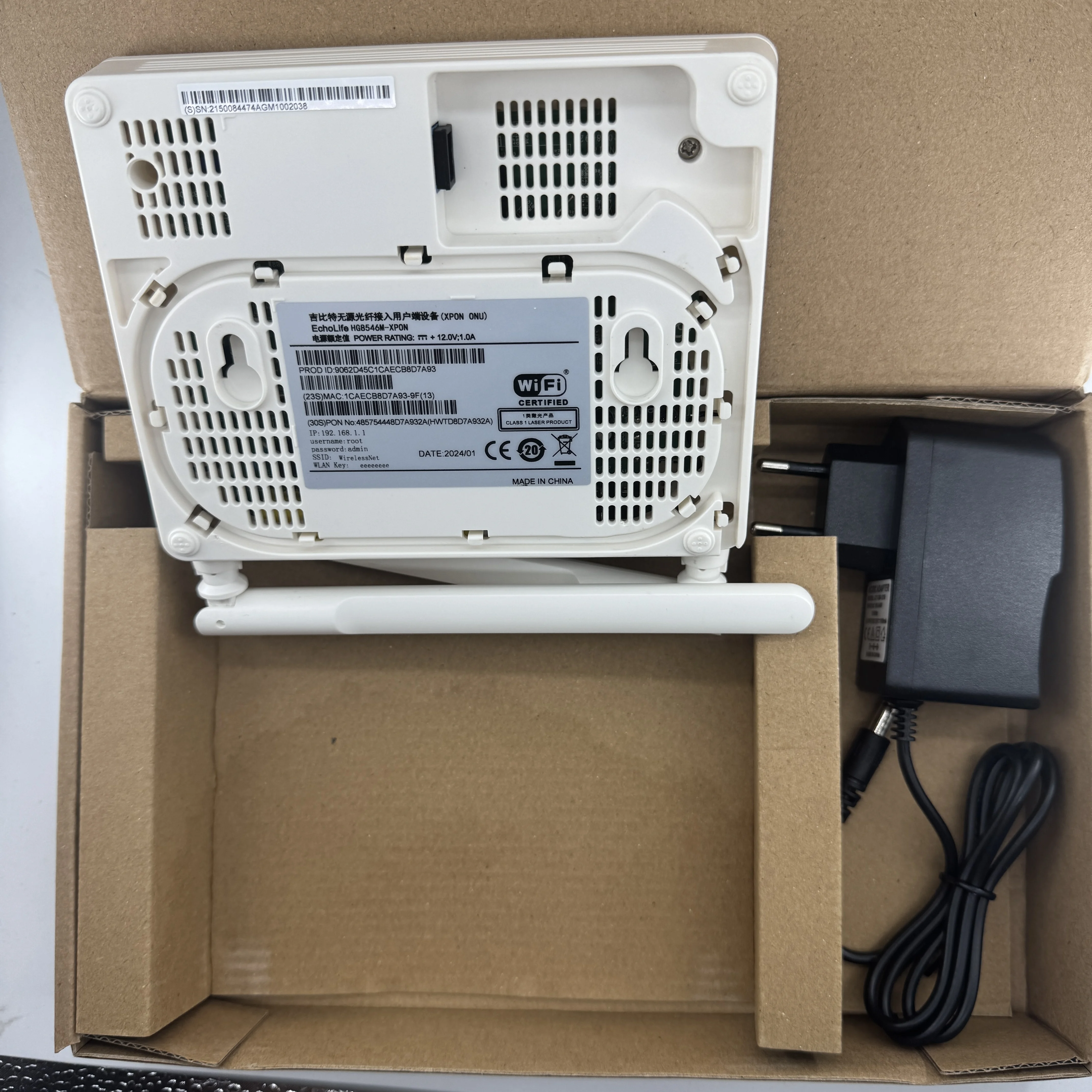 По заводской цене HG8546M/EG8141A5 XPON 1GE + 3FE 1TEL WIFI Восемь Огней FTTX