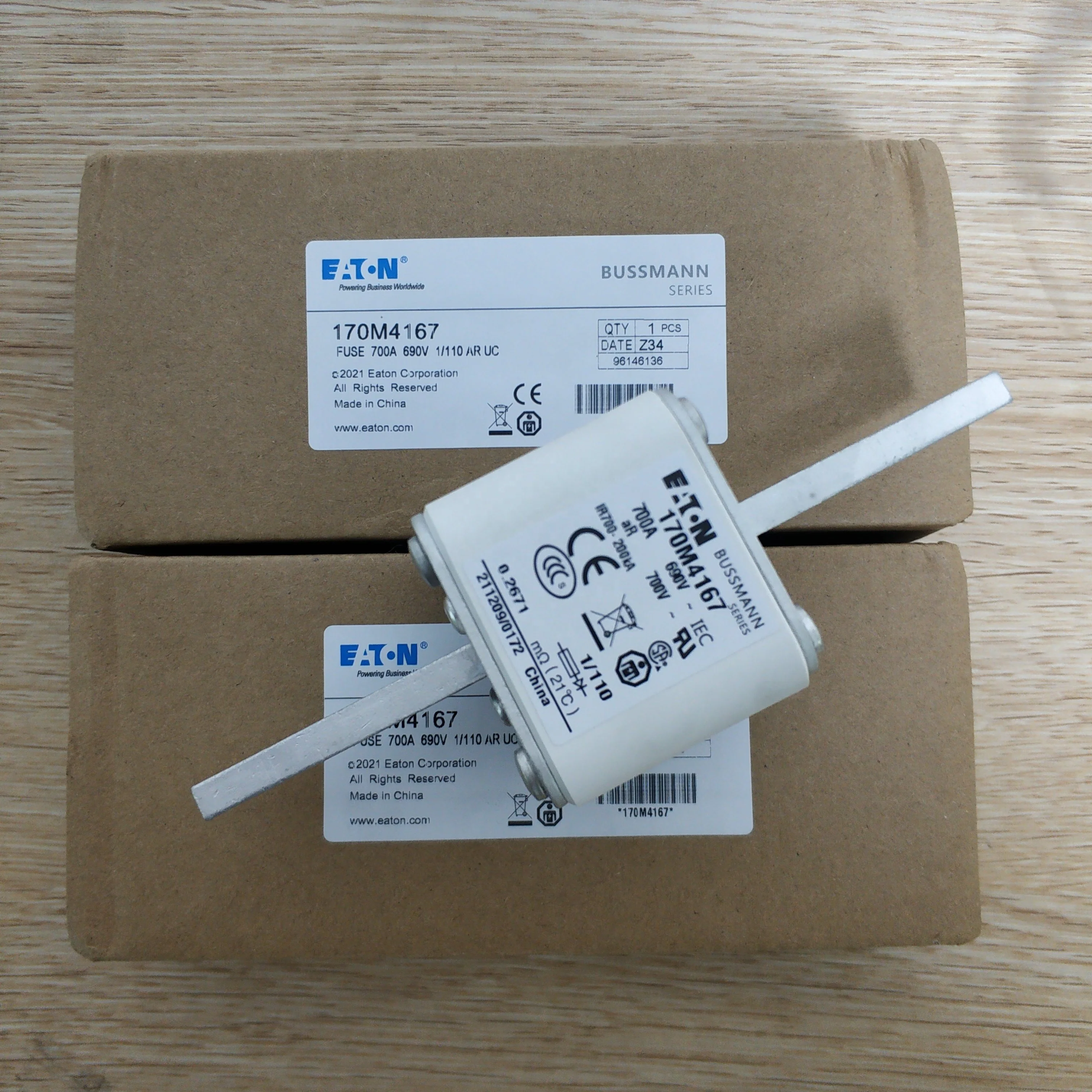 Eat-on fuse170M4167