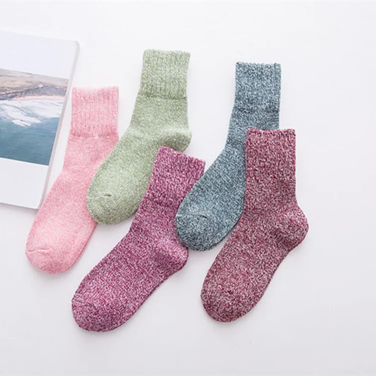 2024 Winter Knit Casual ladies Crew crazy socks Female Plain Woman Wool Warm Fuzzy socks for women