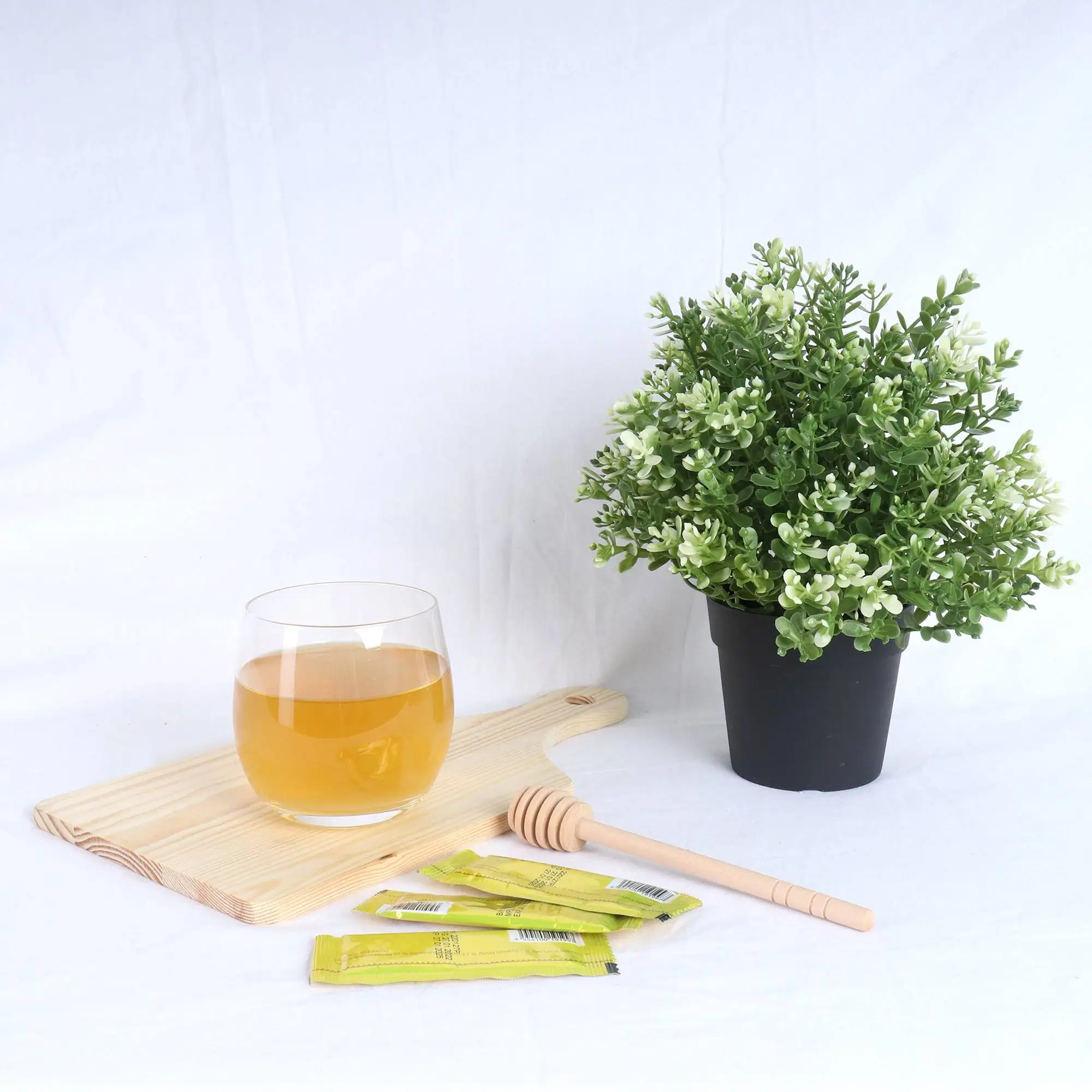 Preferred Supplier Cheapest Price High Quality OEM Available Golden Color Honey With Herbs Product Malaysia Trusted Exporter