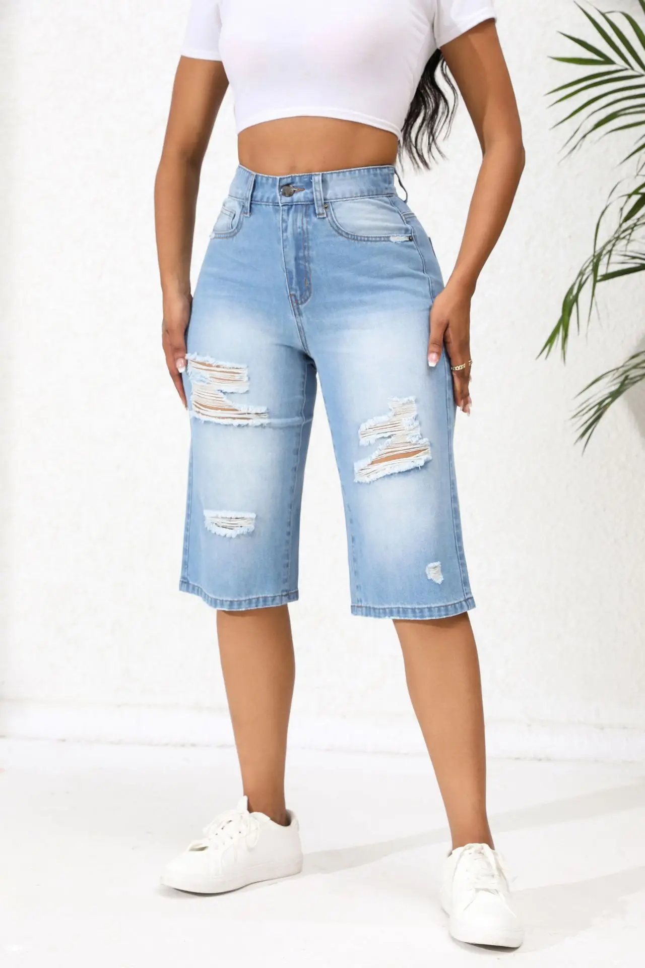 Stretchy cool stylish denim distressed ladies women shorts jeans half pant
