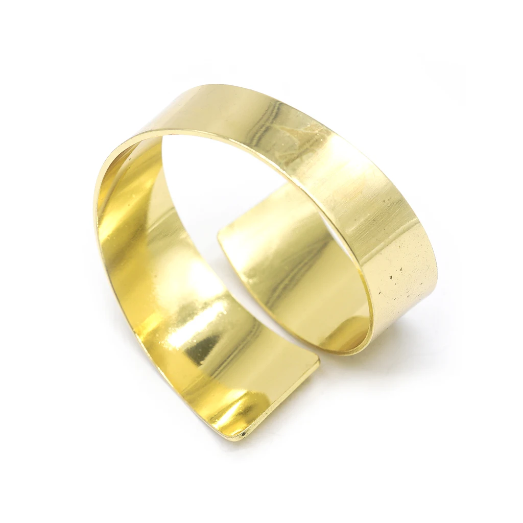 Wholesale kitchen accessories stainless steel diy tissue napkin ring holder for wedding home hotel restaurant decor