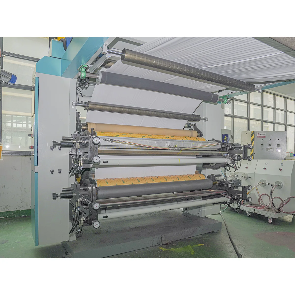 4 colors 1600mm CI Type  Flexo Printing Machine Nonwoven  Fabric printing  Machine Spunlace & Spunbond Nonwoven Printing Machine