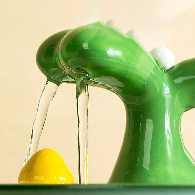 Small Sapling Ceramic Body Pet Water Dispenser Multiple Filter Bass Cat Water Dispenser Removable and Washable Water Dispenser