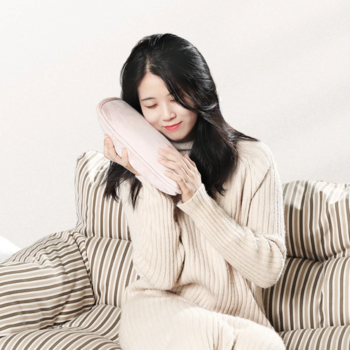 
Safety And High Quality Rechargeable Electric Hot Water Bag With Hand Pocket For Women Baby Use 