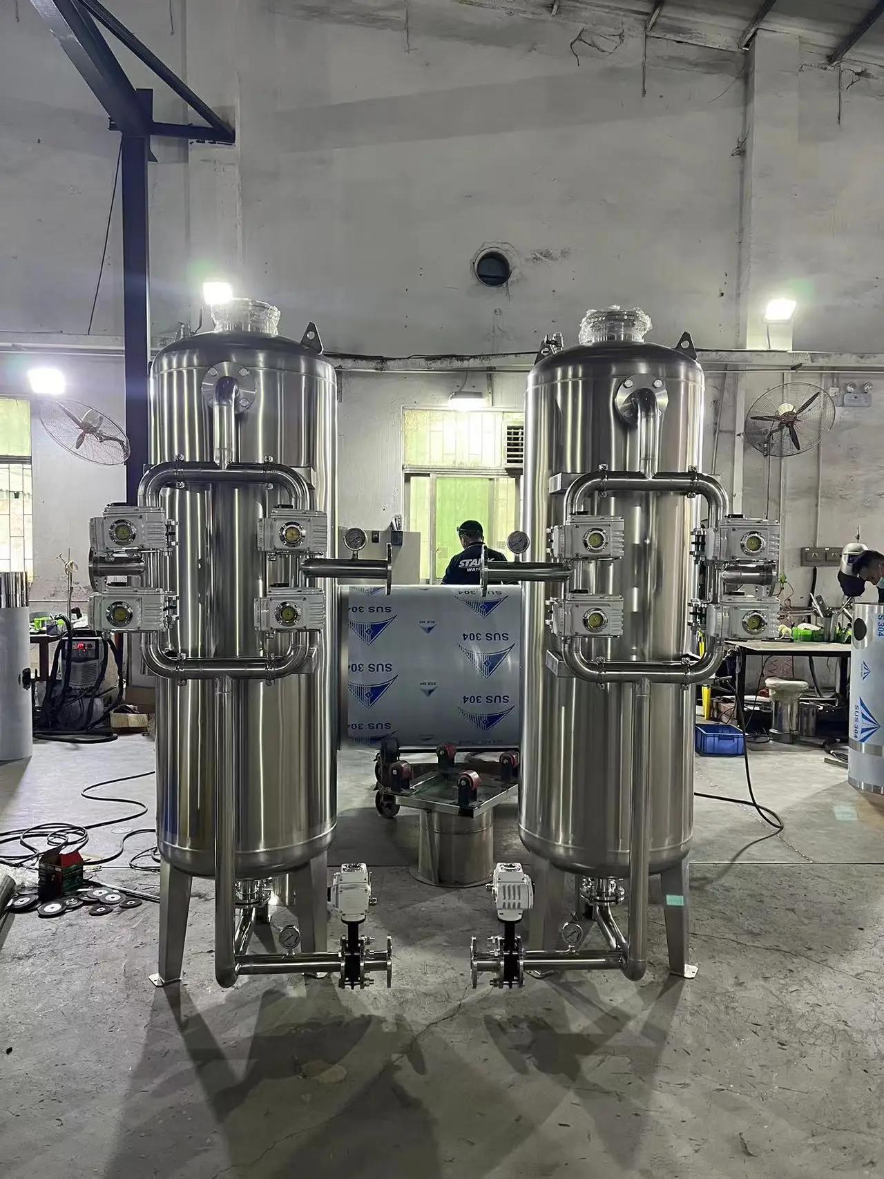 Customized High-quality preprocessing system mechanical filter activated carbon&resin filter stainless steel water filters