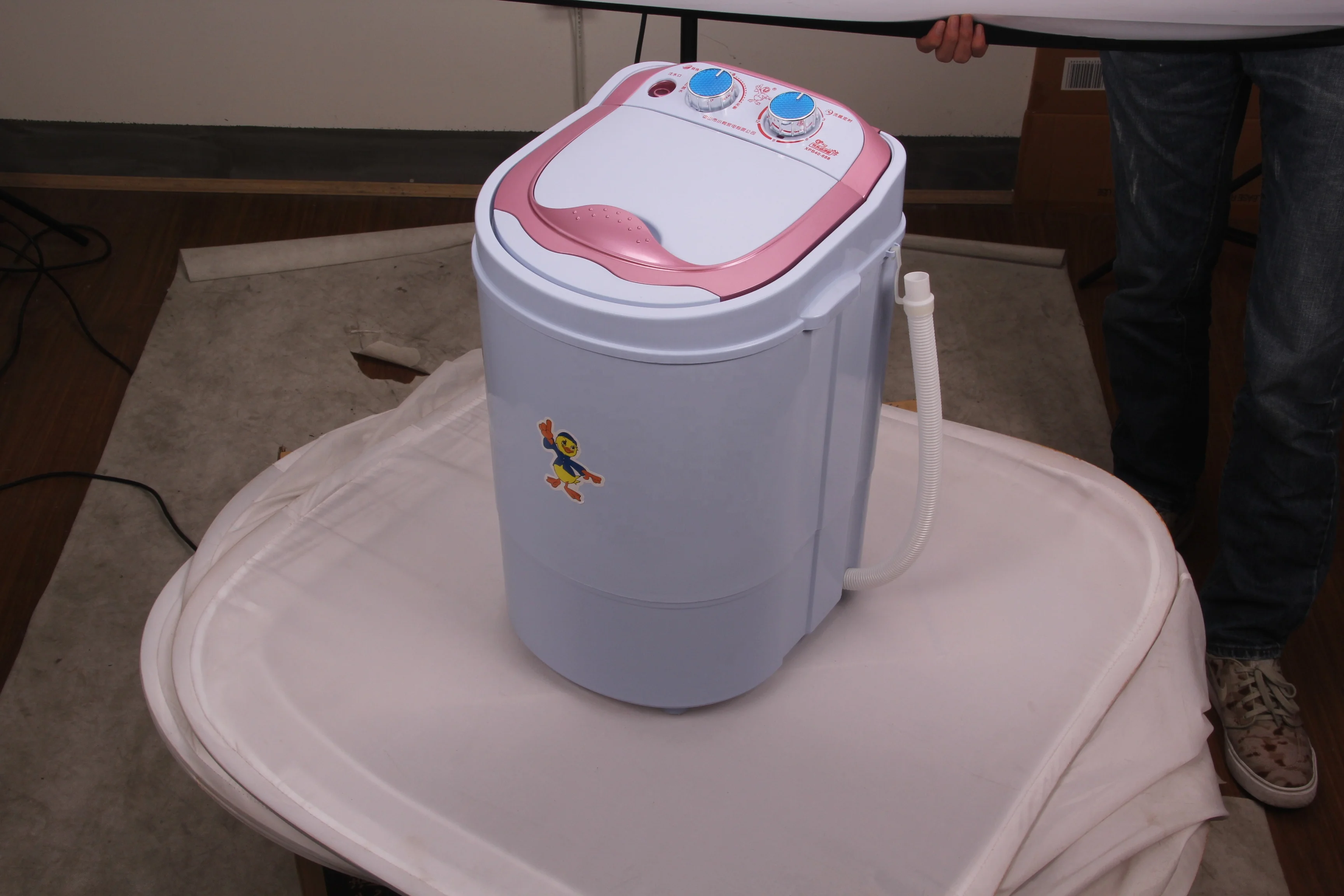 Hot Sell High Efficiency Household Washing Machine Mini and Portable 4Kg large Capacity