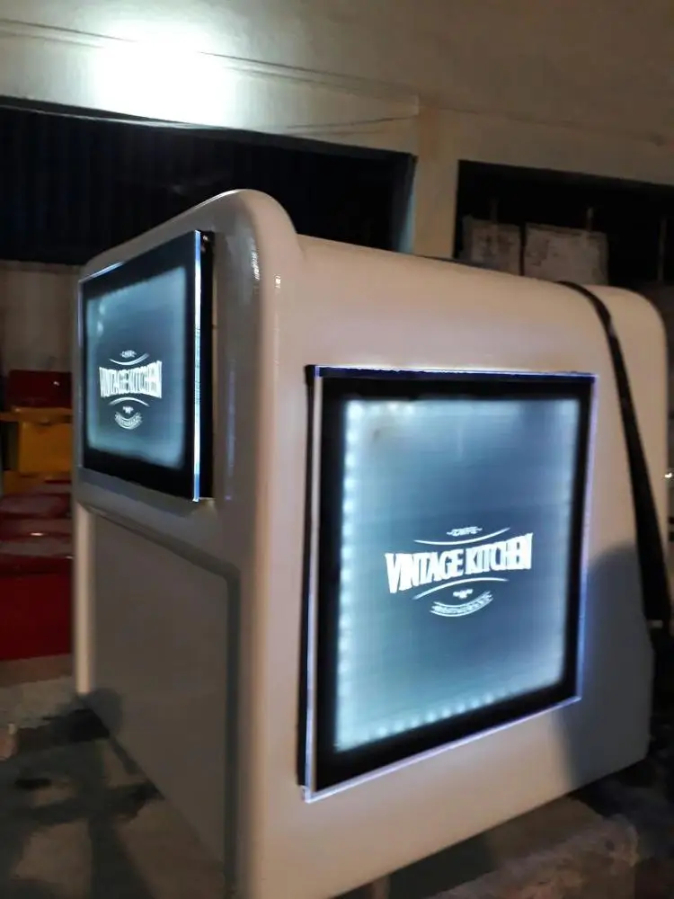 
LED SCOOTER DELIVERY BOX FOR CARRYING FOOD, VEGETABLES, GROCERY, COURIER, PIZZA ETC 