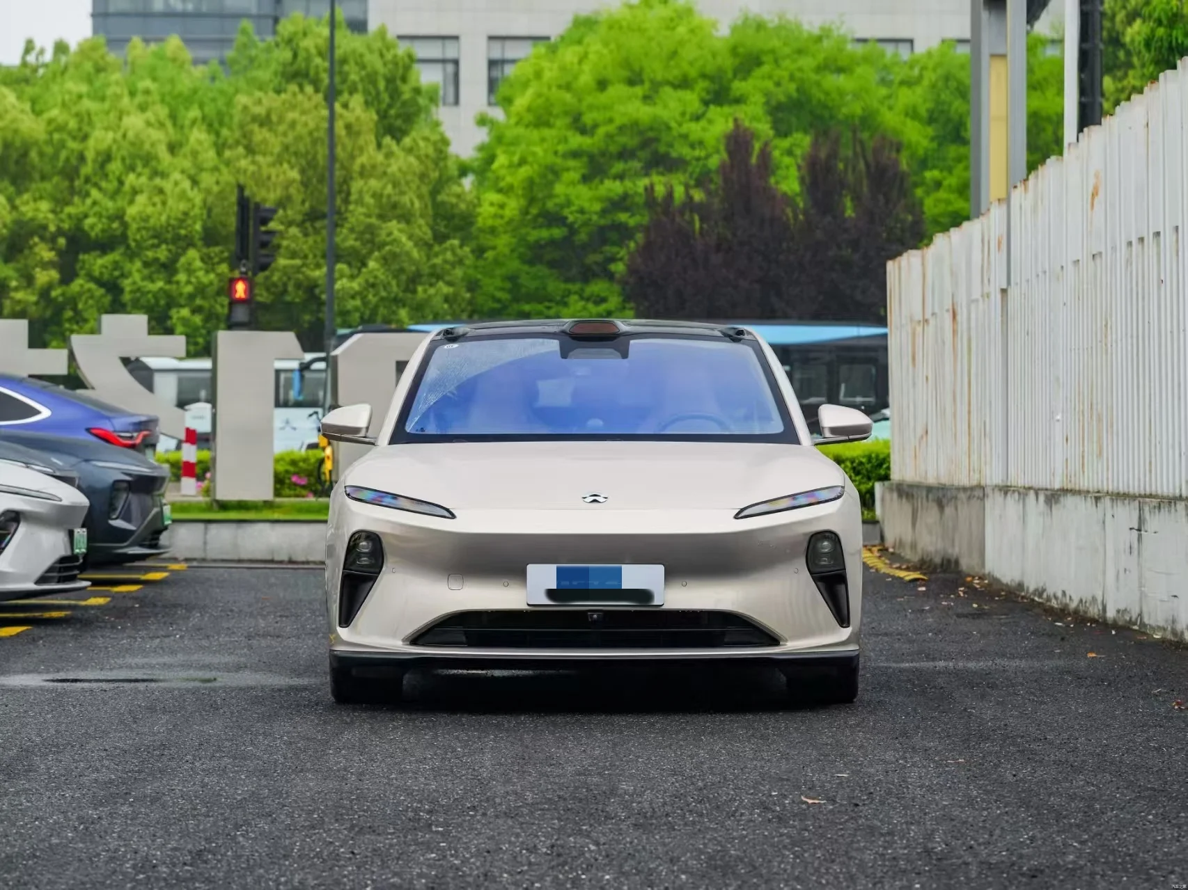 New energy resources vehicle NIOET5T2024 680 km 100 kWhAWD luxury high-performance pure electric car new car