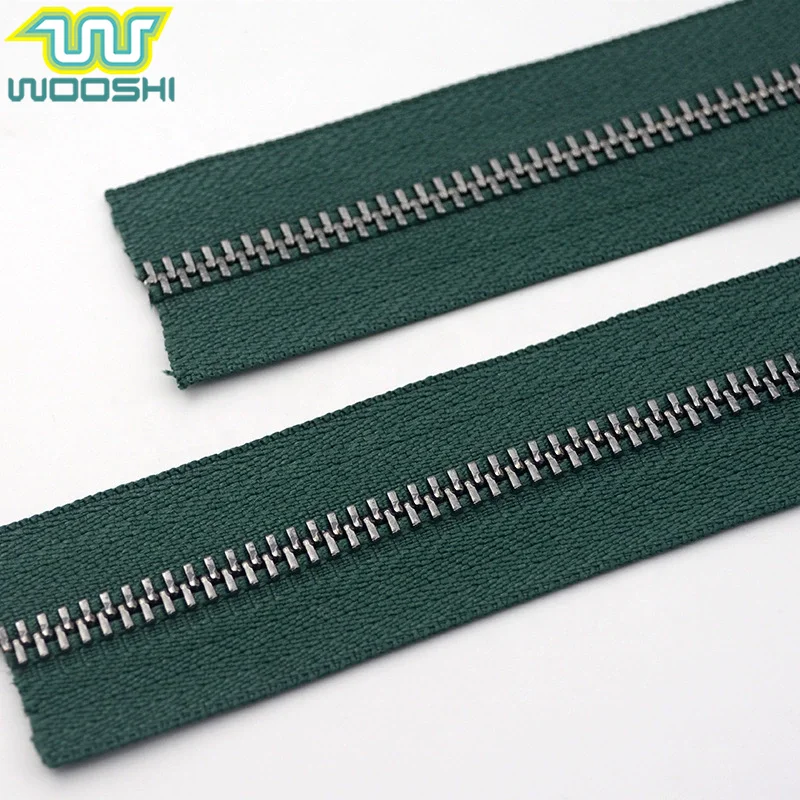 Titanium Alloy Metal Zipper 5# High Quality Pull Smoothly for Bags Garment Factory Price
