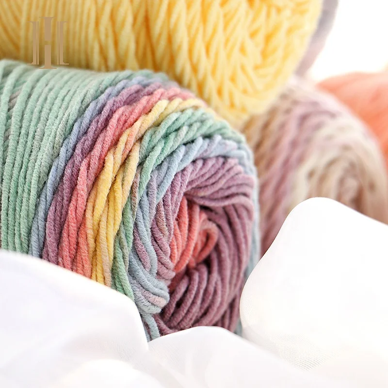 Hot sale rainbow 45% cotton and 55% acrylic blended Multicolor crochet cake yarn ball