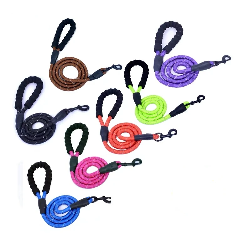 Wholesale 5FT Strong Heavy Duty Clasp Soft Rubber Handle Reflective Climbing Nylon Rope Dog Running Leashes