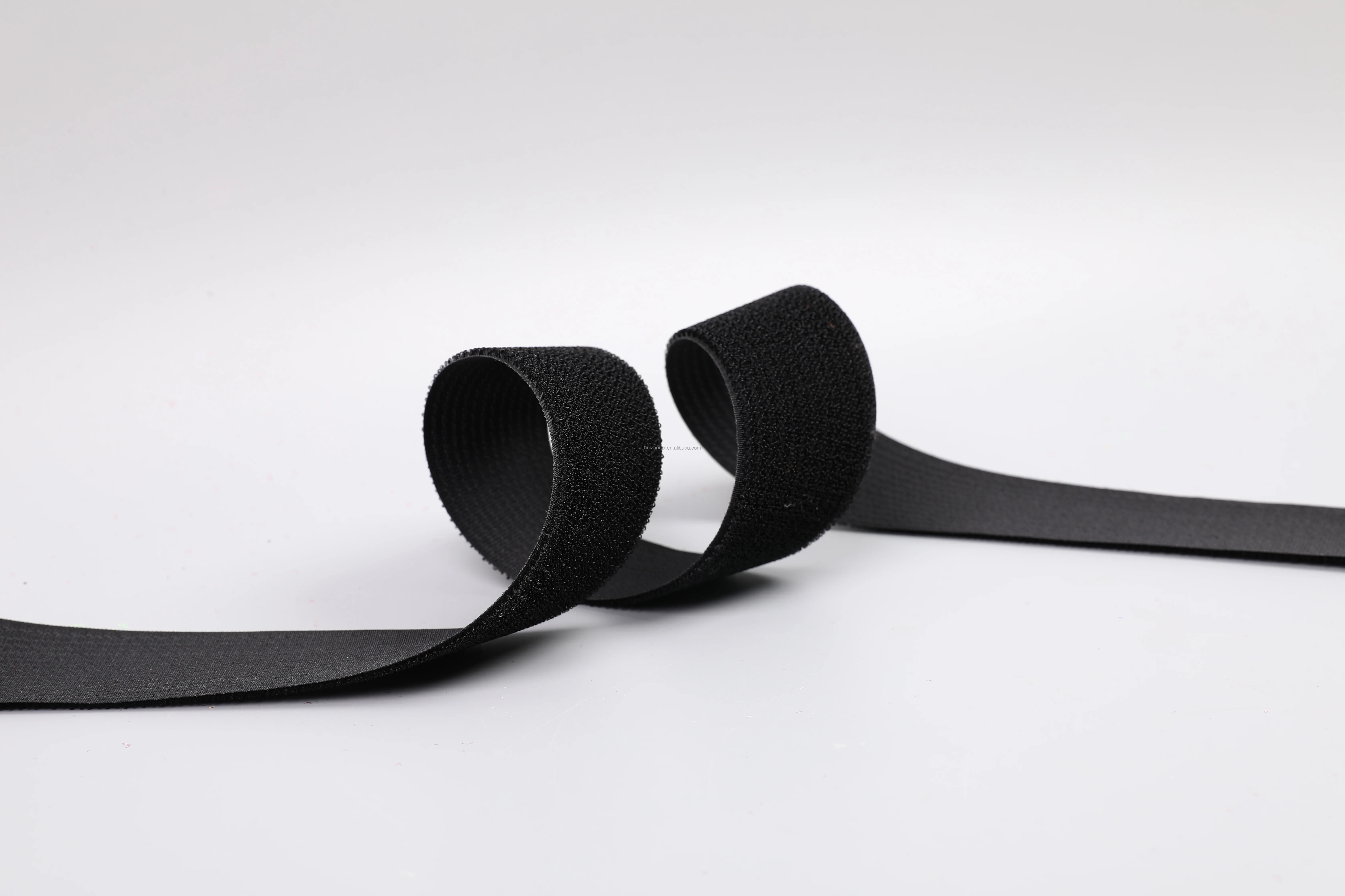 20mm OEKO-TEX100 nylon China manufacturer fastener Repeated use black Hook and Loop Combination Tape