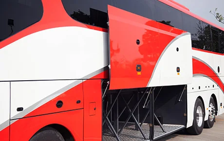 KLQ 6147 HIGER BUS New Arrival Latest Design Luxury Brand New Coach Bus 2022