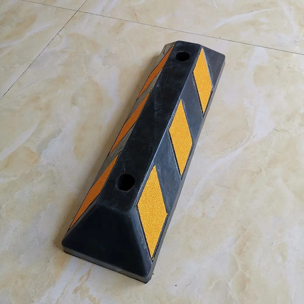9F 560mm factory outlets rubber wheel stopper car parking stopper
