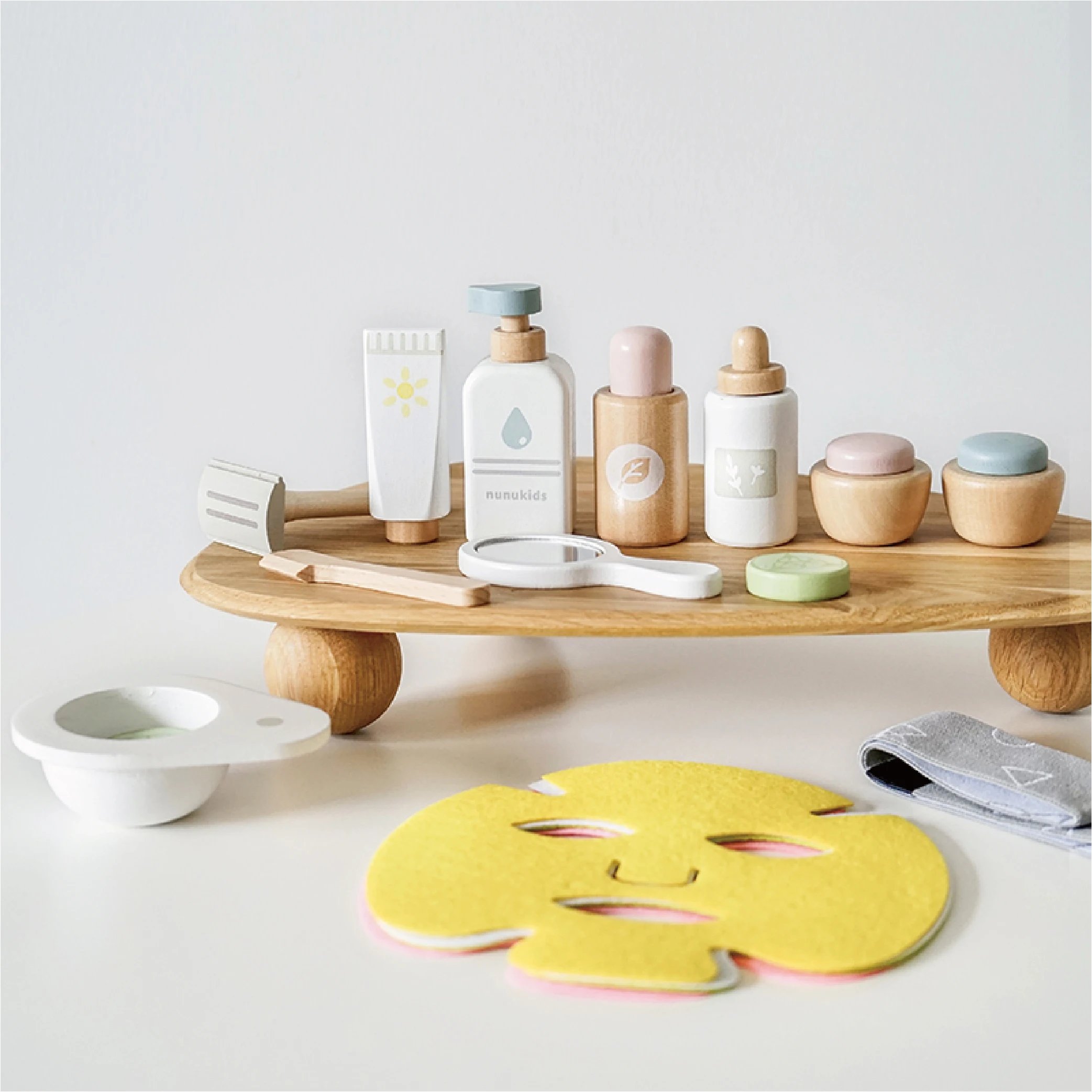 New Design Pretend Play Preschool Girl Makeup Role Cosmetic Skin Care Play Set