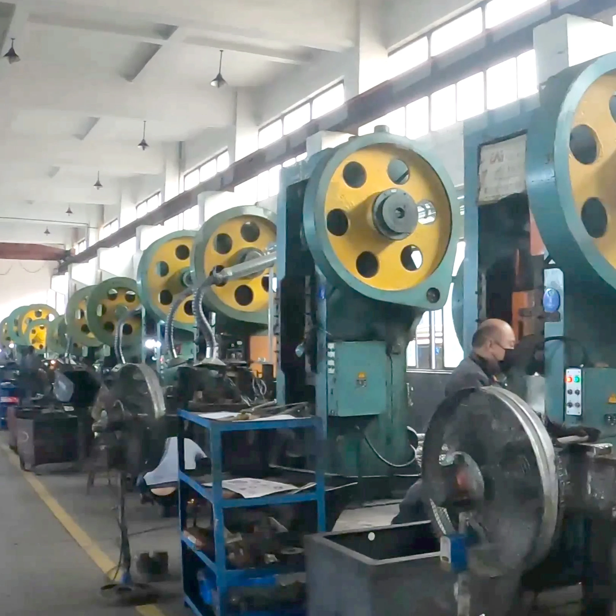 Customized Malleable Steel Wire Rope Clips DIN 741 Cable Clamp with Hot Dip Galvanizing Finish Zinc Coated