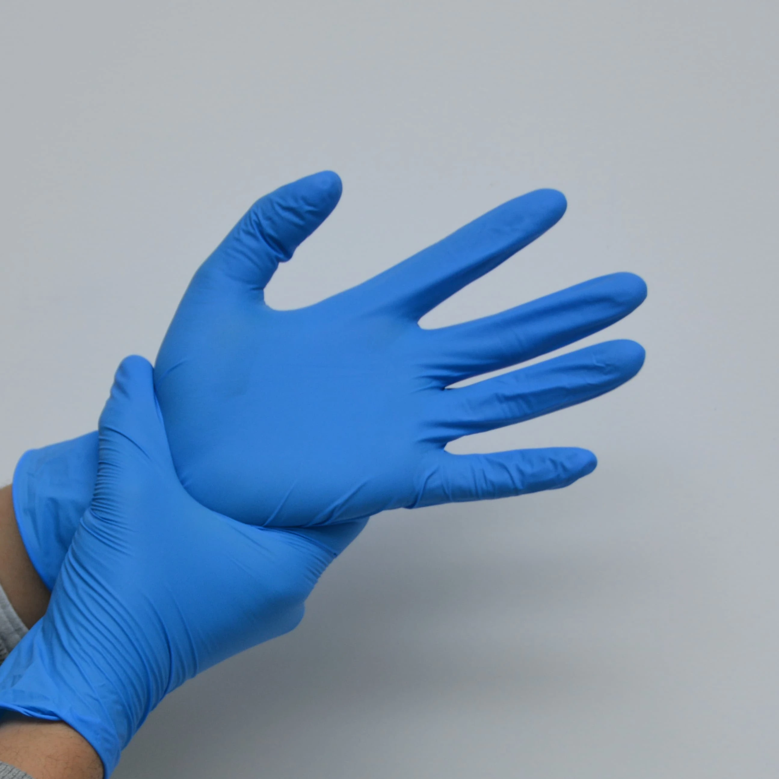 Examination Nitrile Gloves Powder Free Disposable Latex Free Gloves Pack of 100 Powder Free Protective Glove