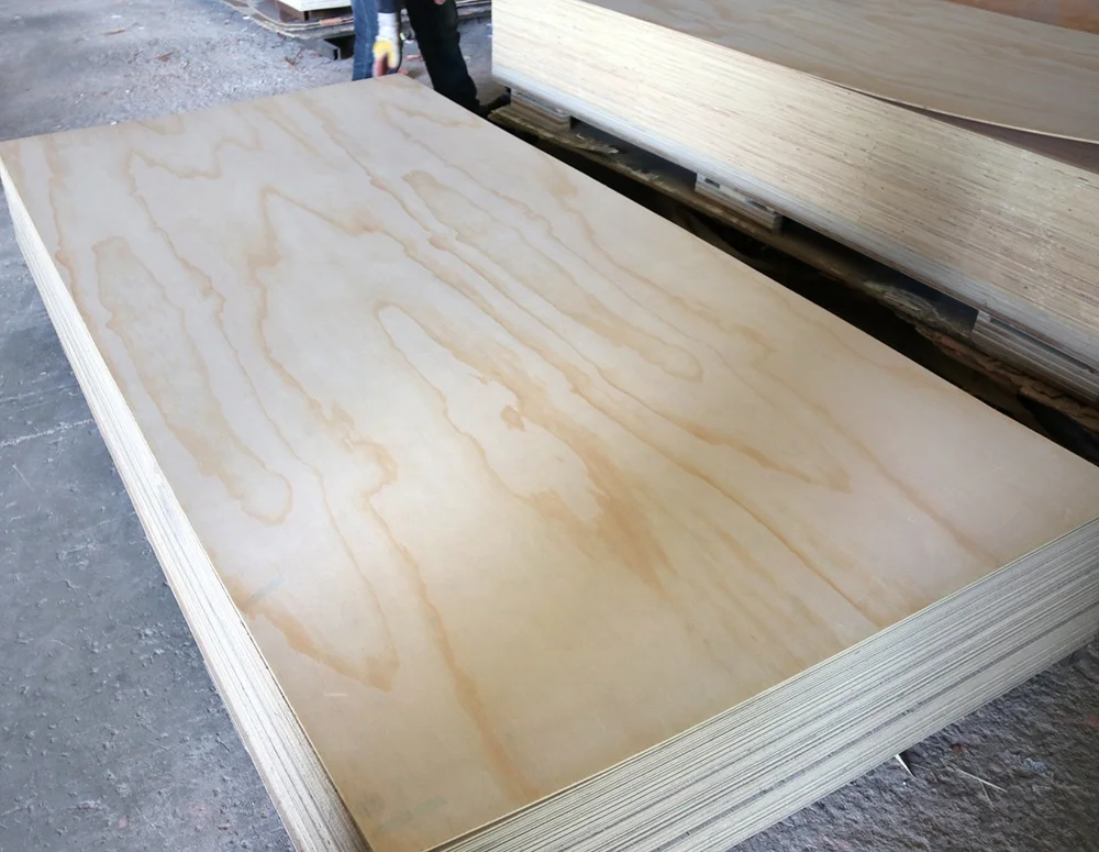 Factory price 4x8 hardwood plywood eucalyptus plywood sheet 6mm and 18mm for furniture or packing