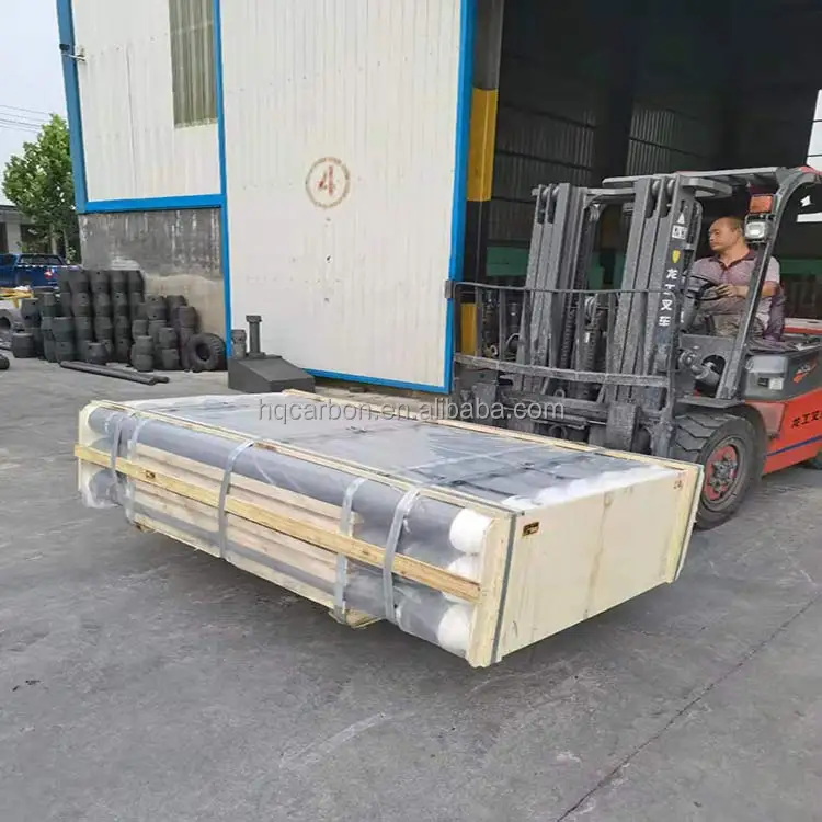 Advantages price RP 100mm graphite electrode with 3TPI nipples