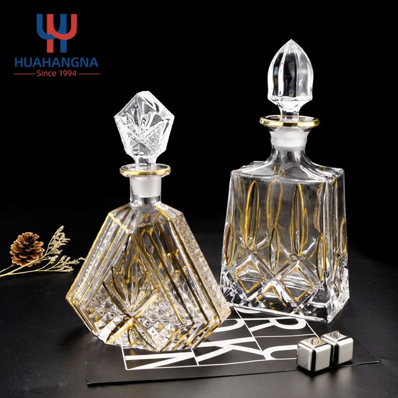 Wholesale Liquor Decanter 500ml 17oz Classic Irregular Shaped Gold Rim Crystal Whiskey Bottle For Wine Bourbon Tequila