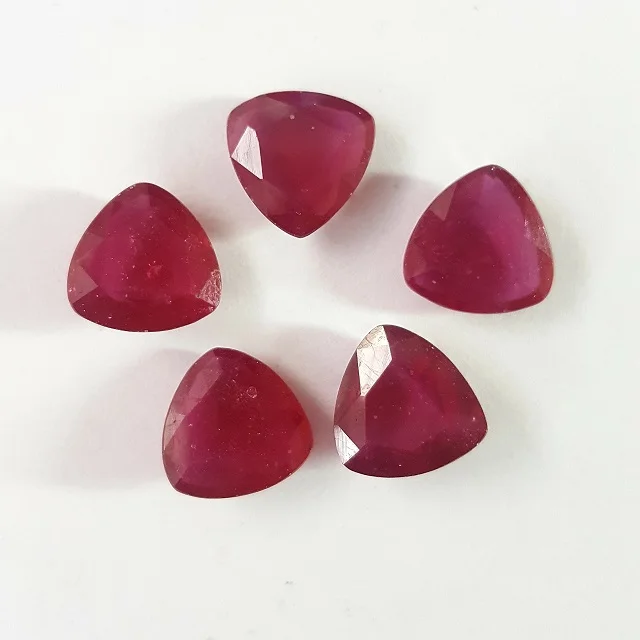 Ruby red top most quality trillion shape 10mm ruby trillion ruby fancy cut gemstones for jewelry