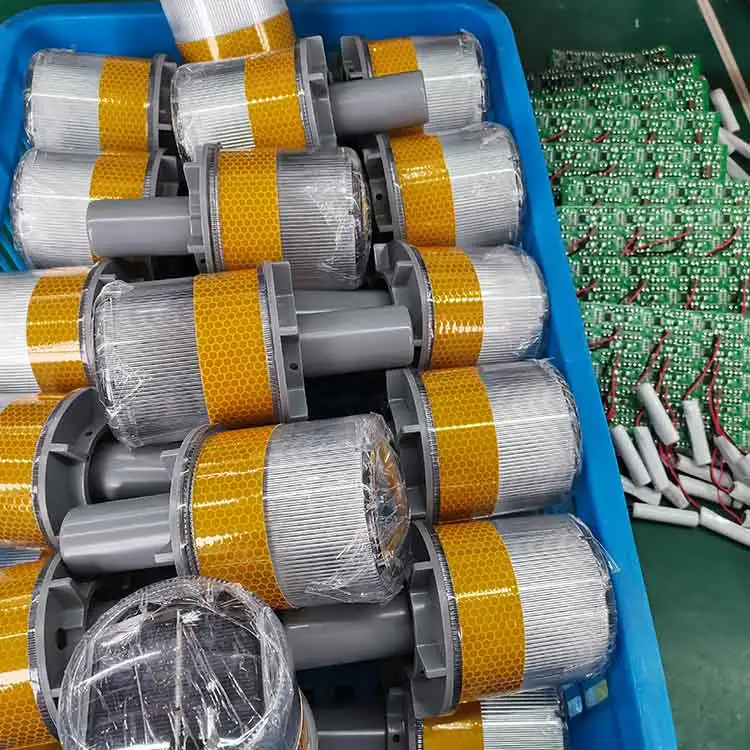 Mining traffic safety cones waterproof flashing solar warning lights flash solar traffic cone amber light