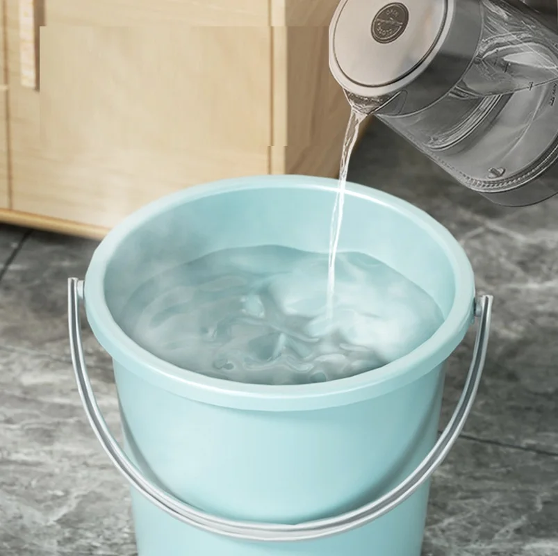 Factory Hot Sale Wholesale Customized Color Pp Plastic Bucket With Handle Plastic Bucket With Lid