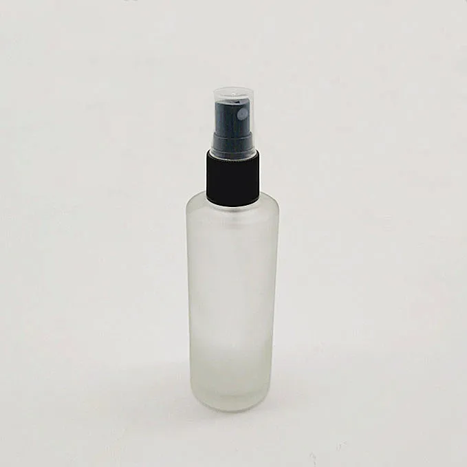 Shan Dong Factory 85Ml  FROSTED L GLASS PERFUME BOTTLE WITH PLASTIC PUMP SPRAYER