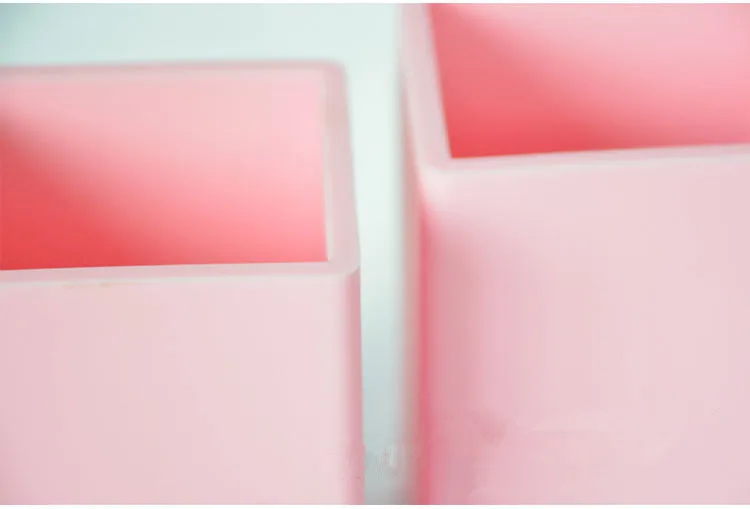 Custom Durable Simple design Square cup shape colorful silicone pen holder Container for Office School