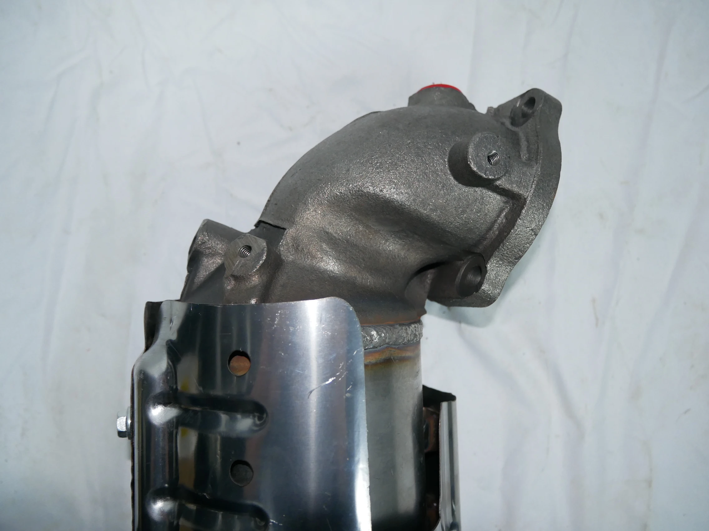 automobile purification exhaust pipe euro4/5 catalyst for Hyundai Tucson 1.6T catalytic converter