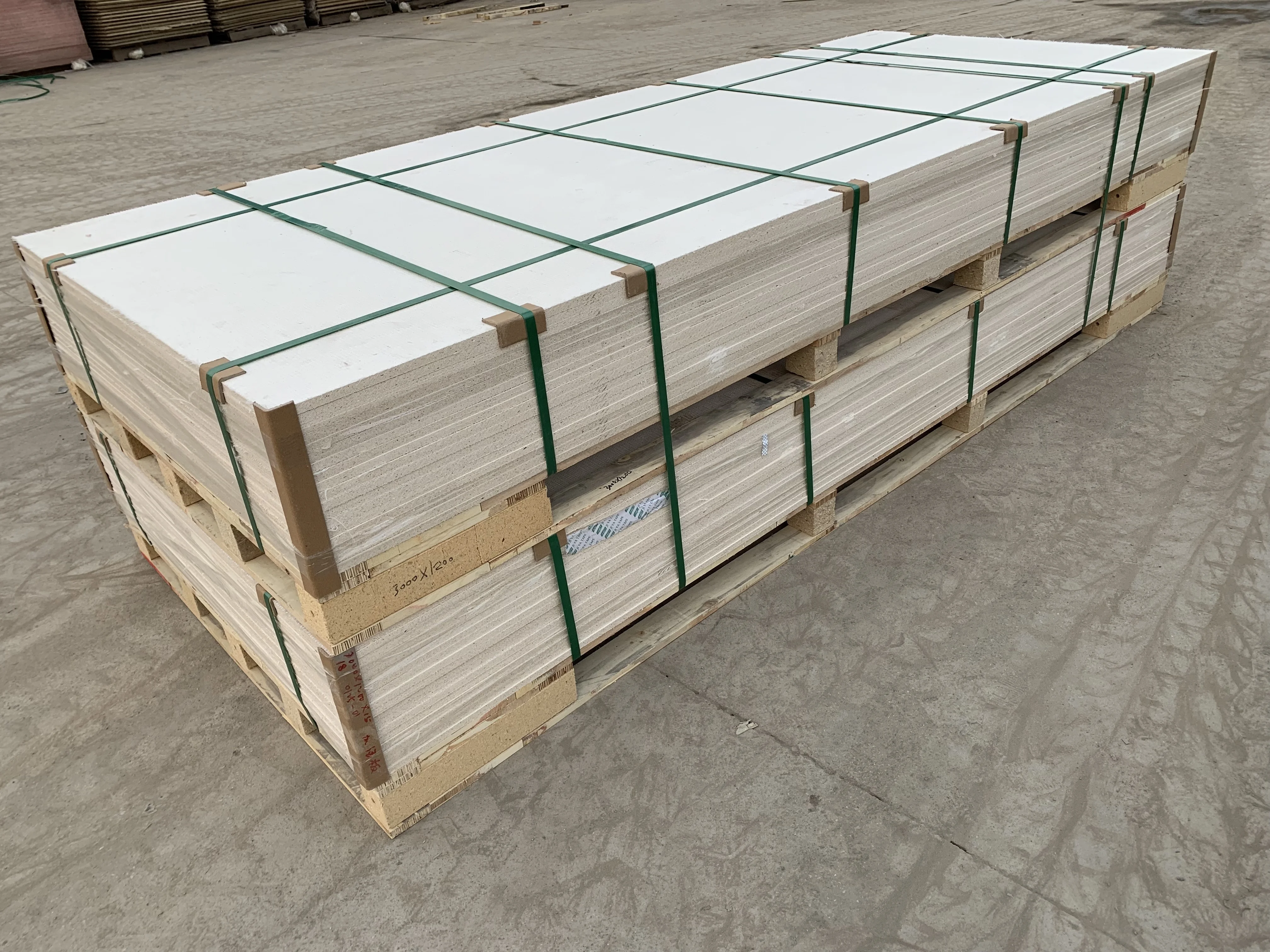 2025 Anti Halogenation No Crying Fireproof Magnesium Oxide Fire Rated MGSO4 MGO board 12mm with Factory Price