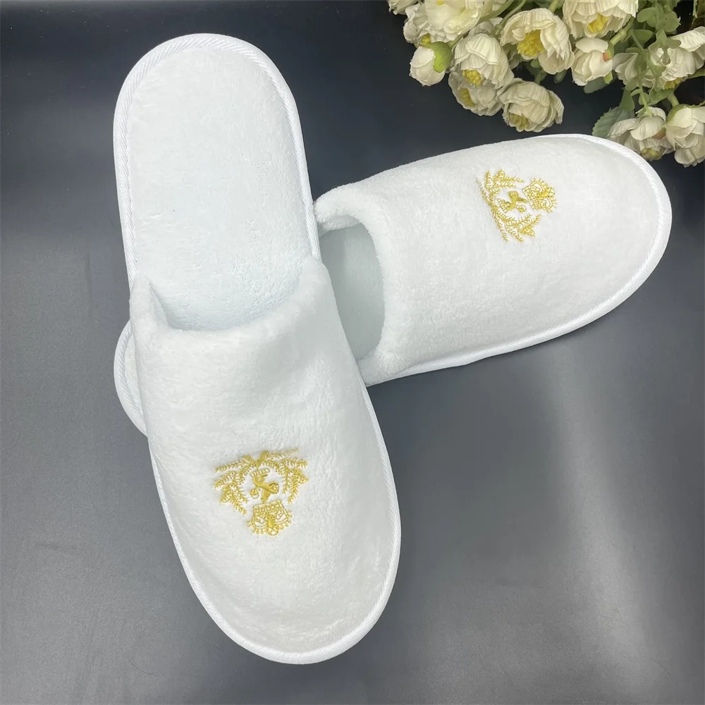 Custom High Quality bulk Luxury 5 star Coral Fleece Slippers with logo Disposable Hotel Spa for men