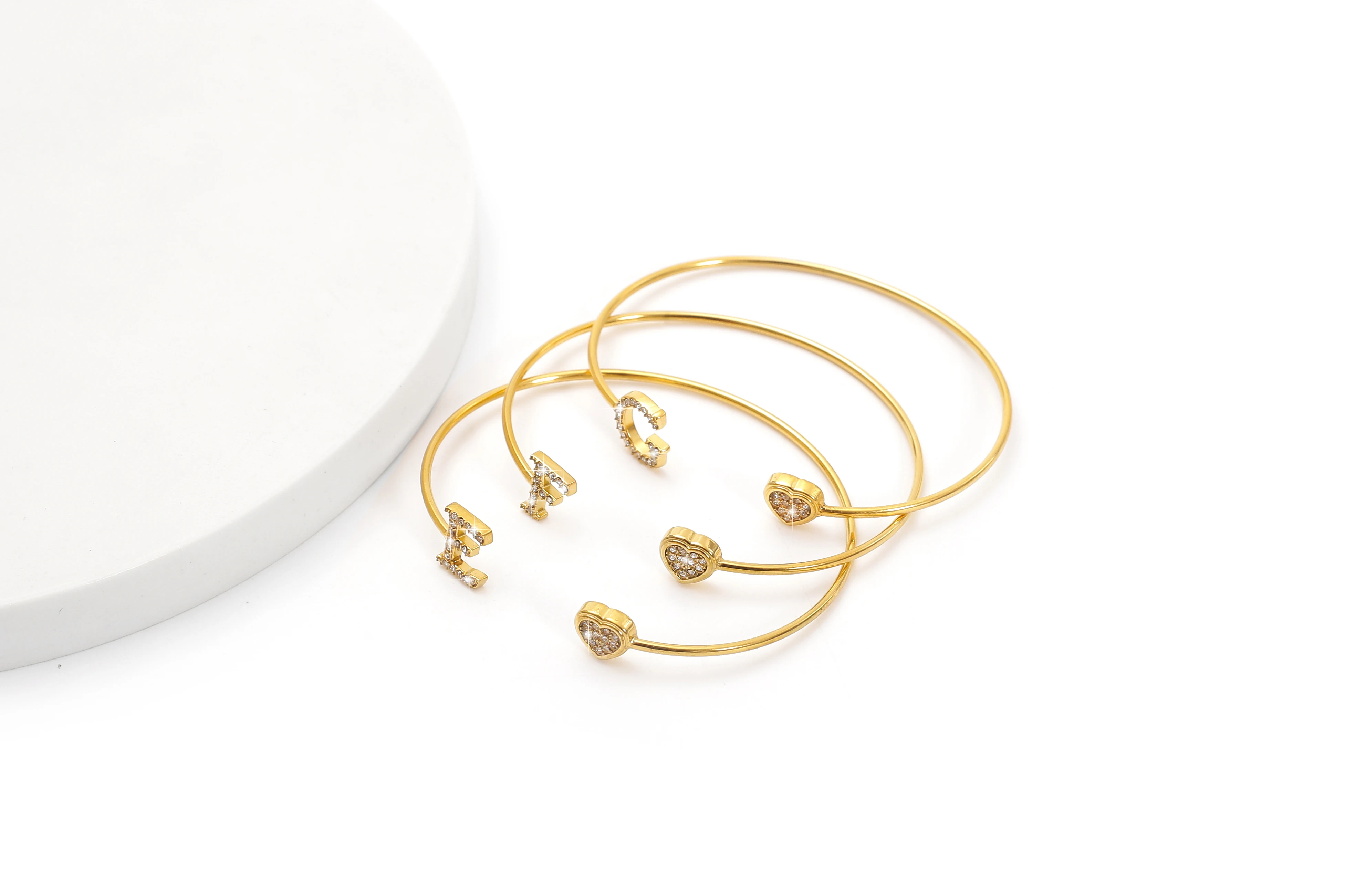 Wholesale factory stainless steel heart-shaped  bracelet Dating/fashion item/street photo