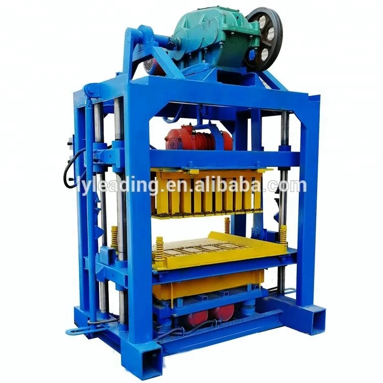 Hot Sale Move Brick Machine Machine Clay Soil Standard Brick Construction Concrete Machine