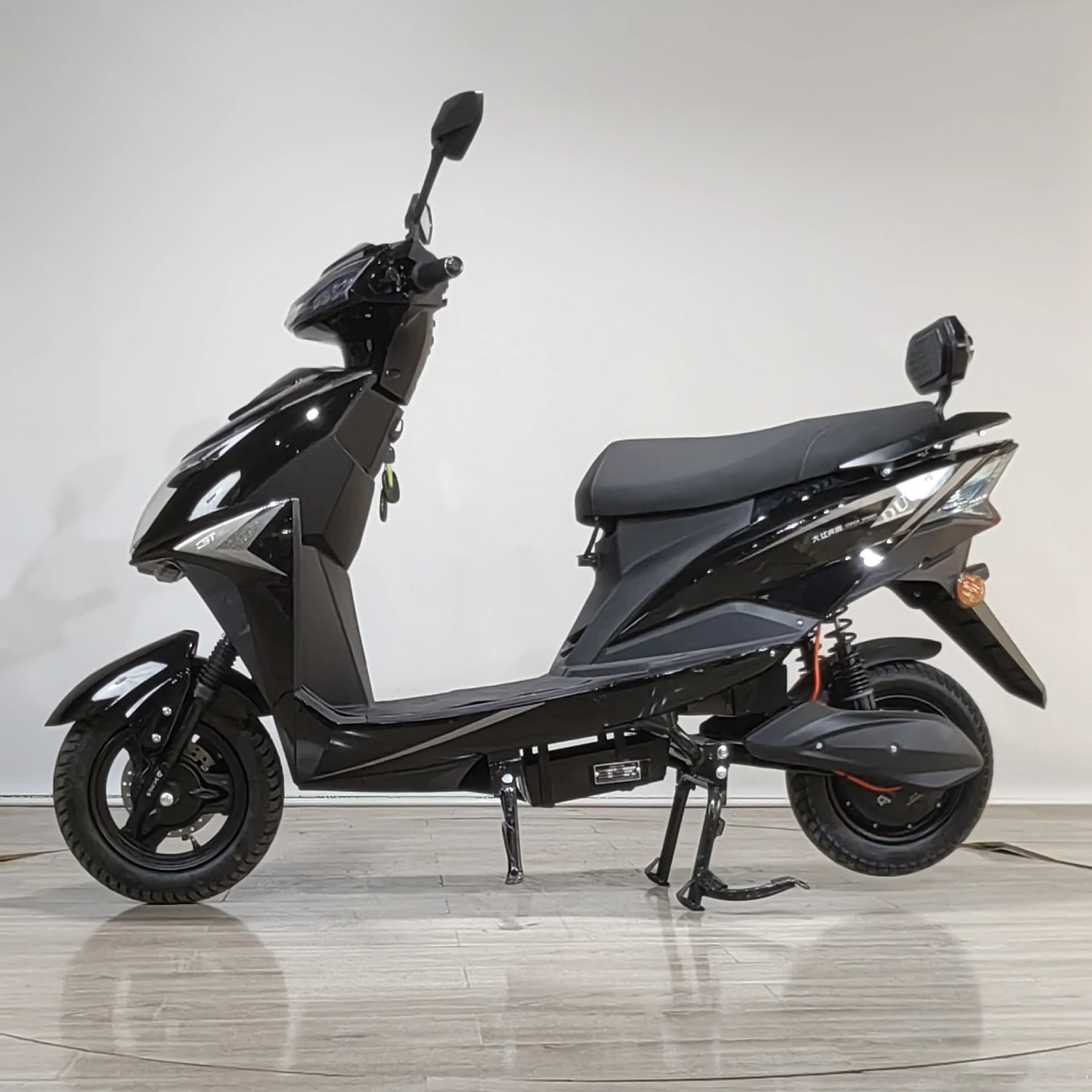 Hot Selling High Power 800W Electric Motorcycle High Speed Sports Motorbike Cool Look Electric Motorcycles