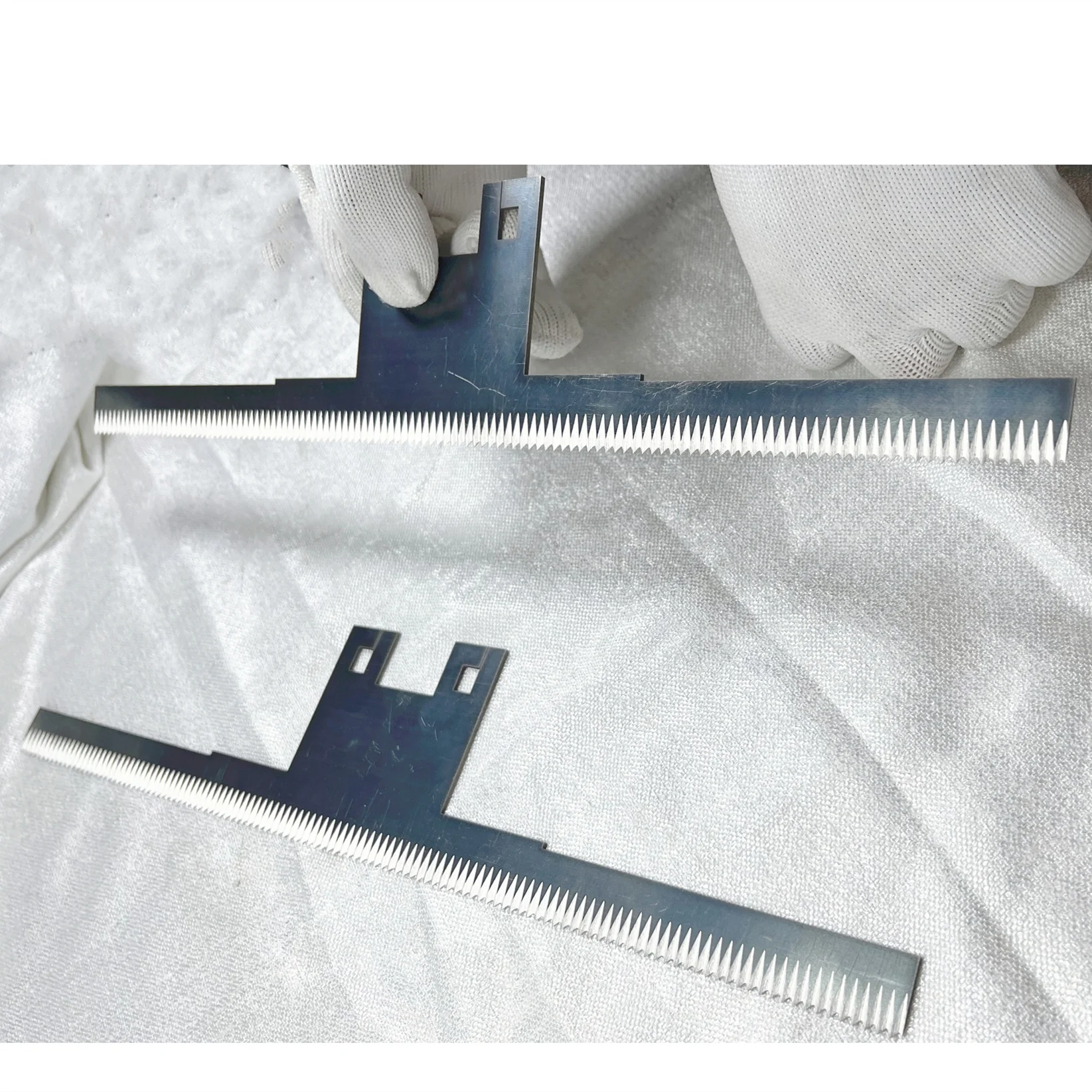 Высокоточный шлифовальный резак и упаковочная машина, ножи зигзаг с возвратно-поступательным движением