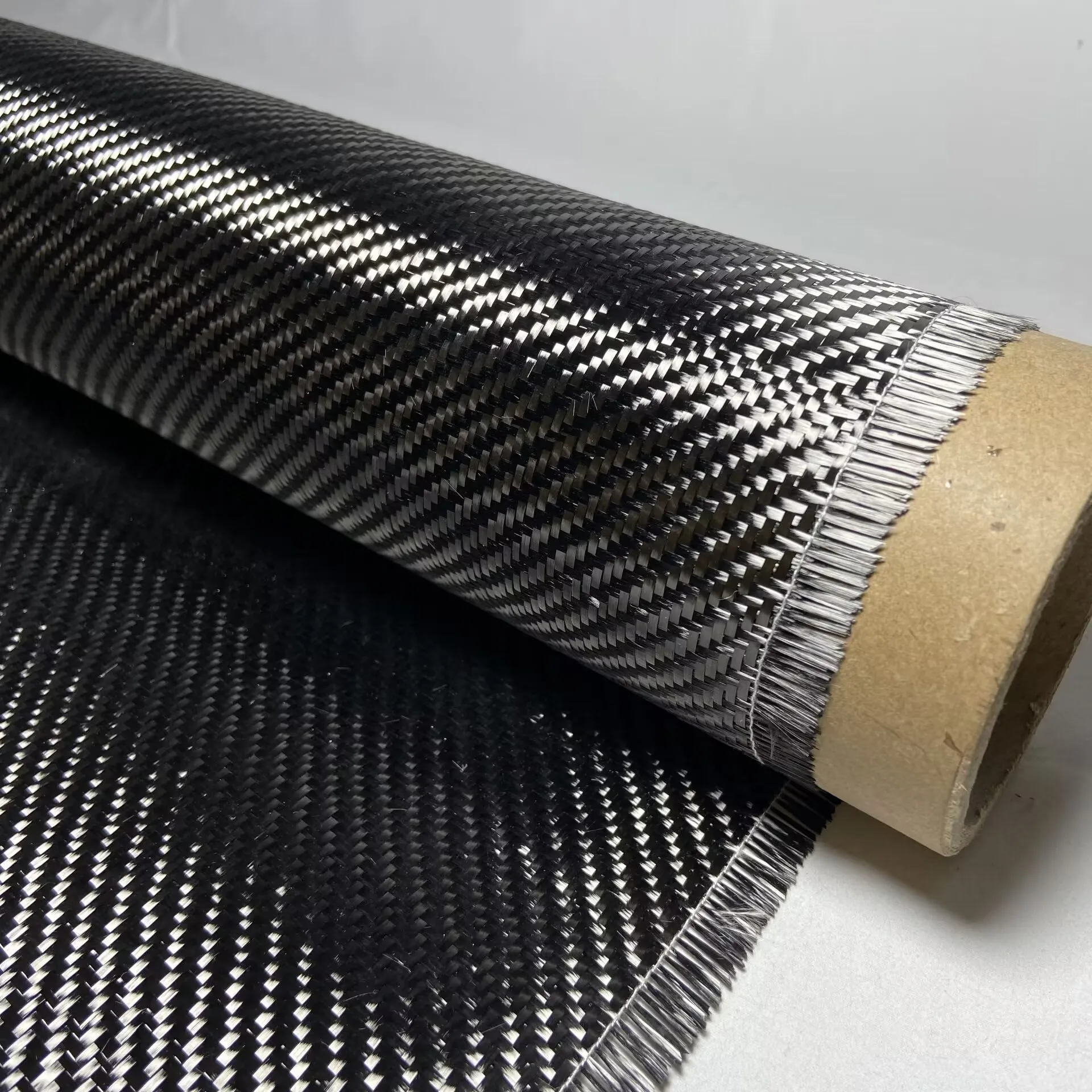 High tensile strength 100% Carbon Fiber 12k 400gsm twill Black plain carbon fiber fabric for construction