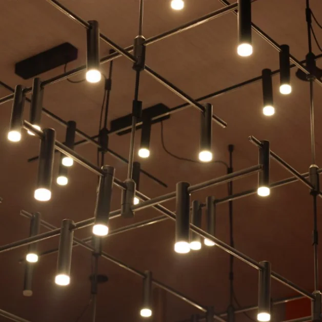 L4u Modern Magnetic suction Light System DC24V 100% Safety Magnetic Modular Decorative Lighting Magnetic Pendant Light