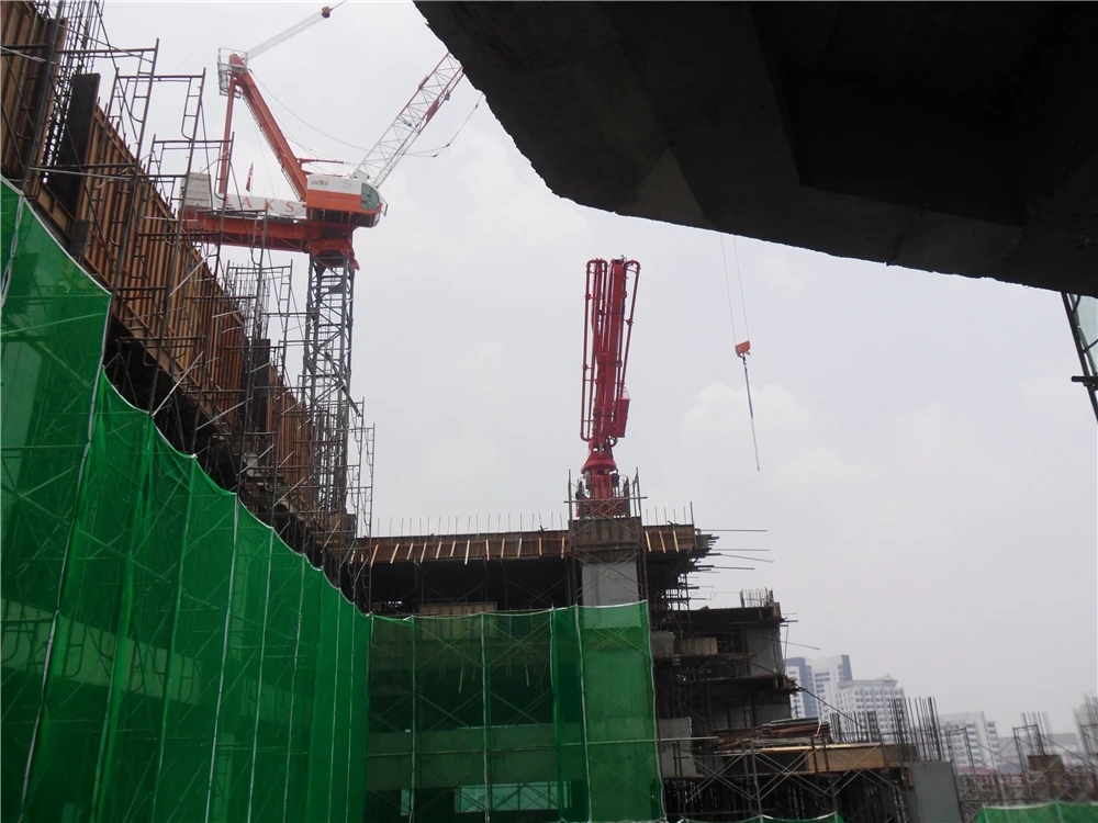 hydraulic type stationary self-climbing hgc33d concrete placing boom 18m 22m 28m and 32m for rental