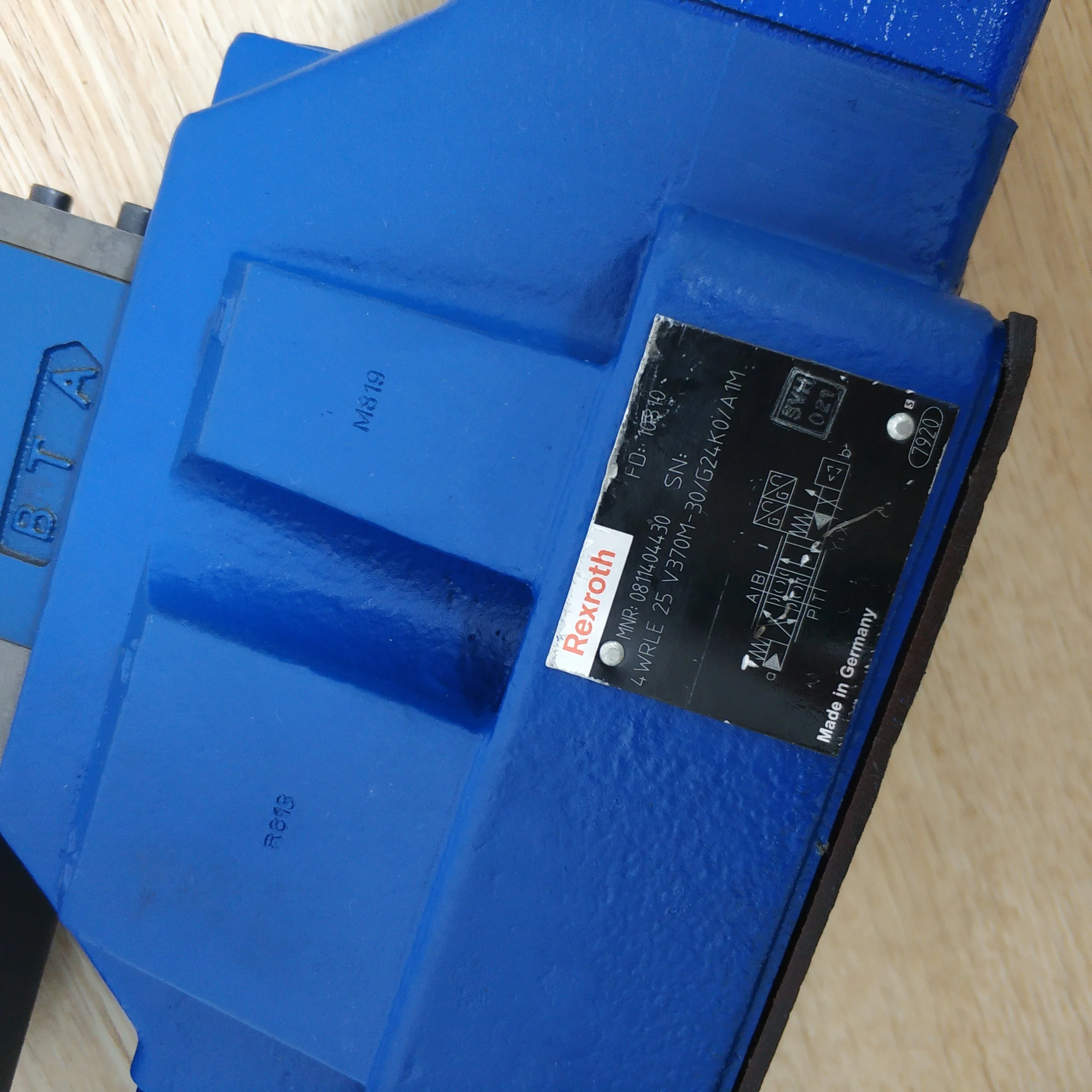 Rexroth гидравлический клапан 4wrle 25 V370M-30/G24K0/A1M