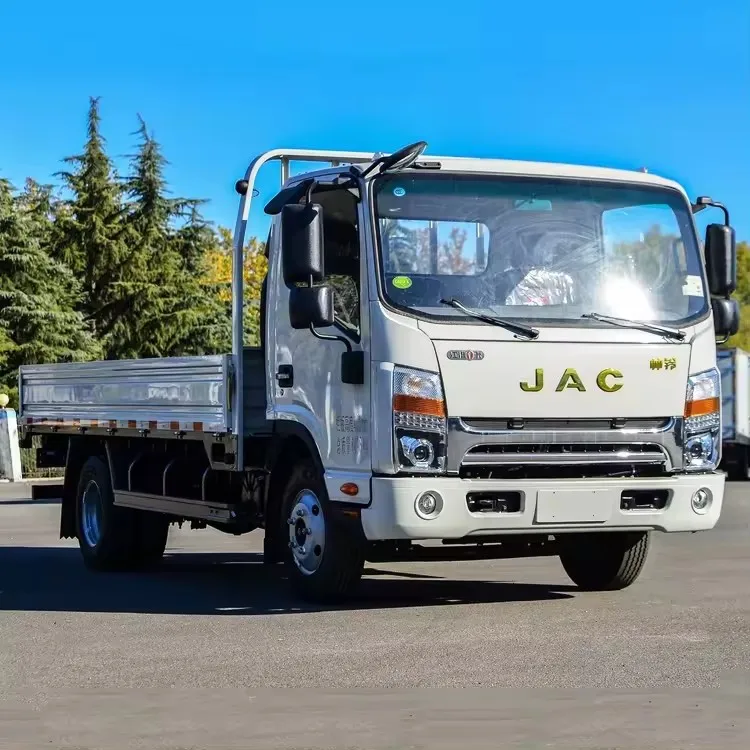 Newly listed Jianghuai Shuai Ling 3-5 tons light truck made in China