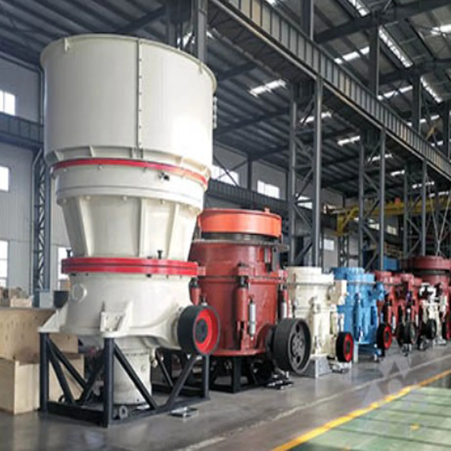 Одноцилиндровая Высокоэффективная конусная дробилка 300-1000tph