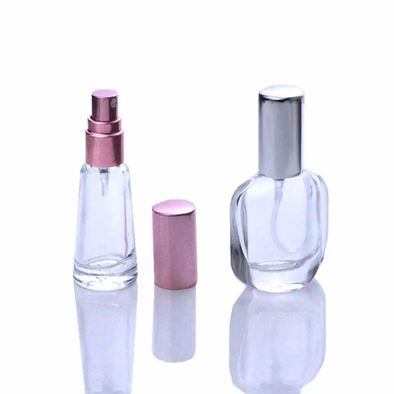 In stock Empty Mini 5ml 10ml Clear Cool Skull Shape Perfume Glass Bottle with Mist Sprayer(GPM20-S)
