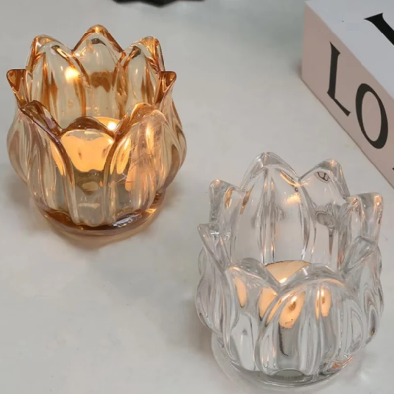Vintage Romantic Mini Tulip Shape Candlestick Holder Clear Table Decoration for Home or Christmas Cute and Elegant
