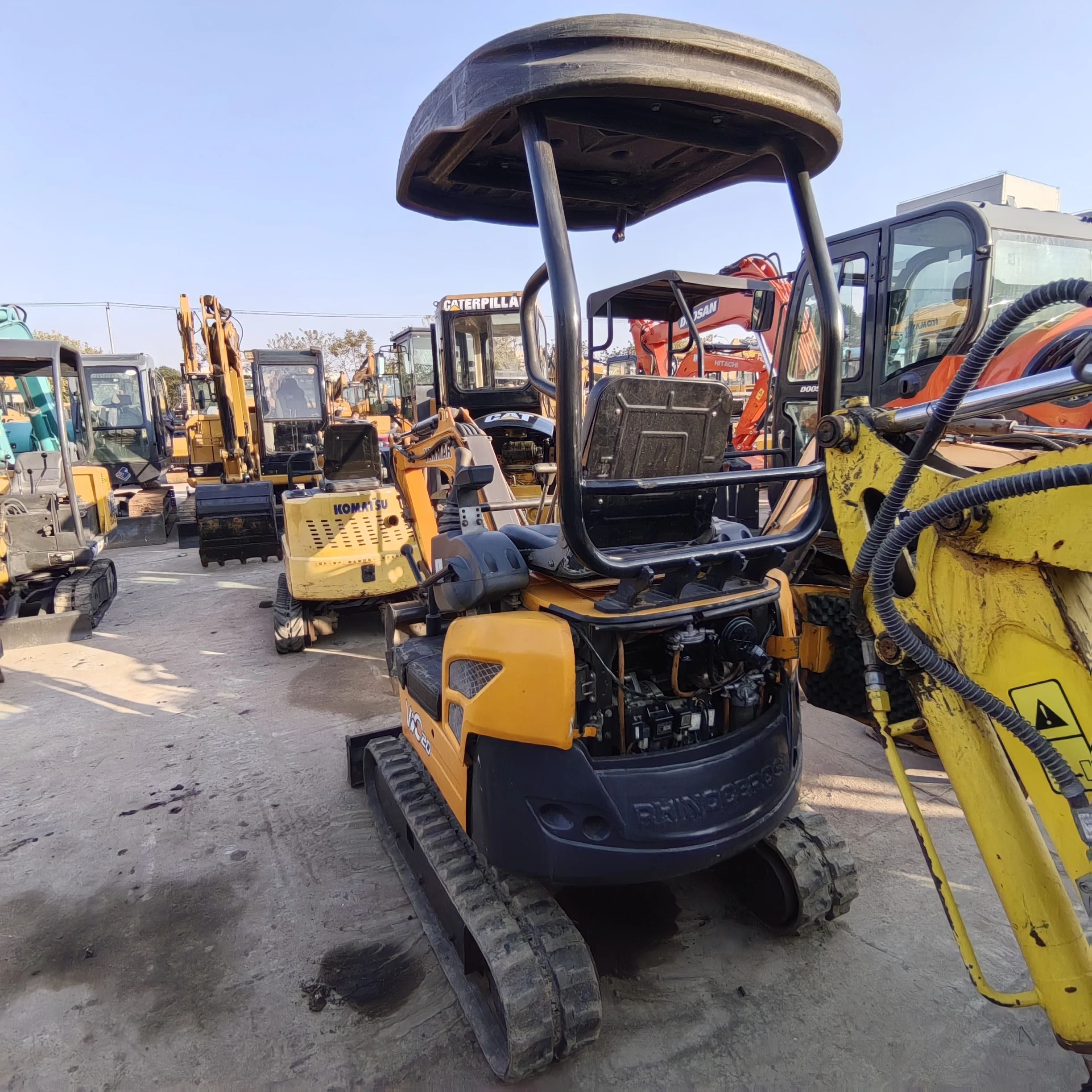 Лидер продаж подержанный гусеничный мини-экскаватор YANMAR ViO20 хорошее состояние оригинальные основные компоненты двигатель 2 тонны Рабочий вес