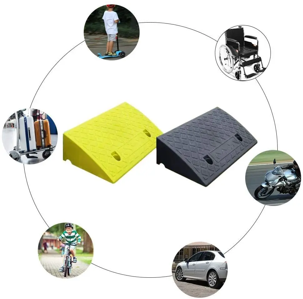 Portable Lightweight 250*270*130mm PVC Road Curb Ramps For Cars Wheelchairs
