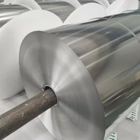 Wholesale 1235 8011 8079 Food Aluminum Foil Paper Coil Price Per Ton Heavy Duty 11 12 20 30 35 Micron Jumbo Roll Aluminum Foil