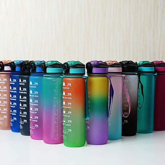 Amazon hot-selling 32oz Outdoor Sports tritan Plastic Bottle Gradient water bottle with bouncing lid  Portable in bulk warehouse